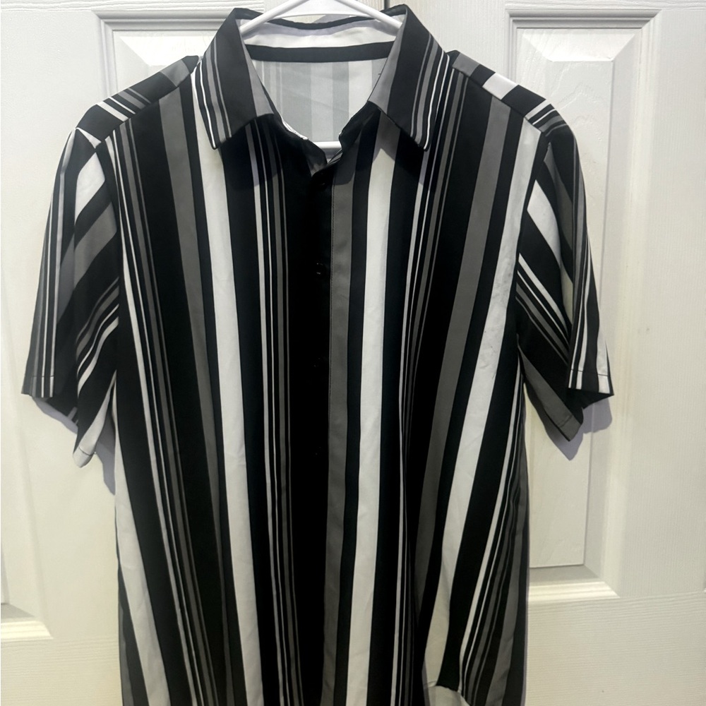 Shien Button Up